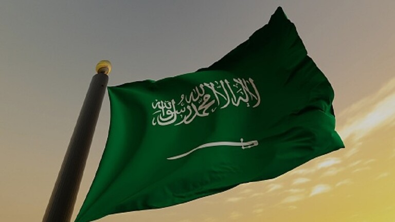 السعودية تضبط ٧ مخالفين من هذه الجنسية مارسوا فعلاً مخجلاً أمام الجميع وتحيلهم لأشد العقاب