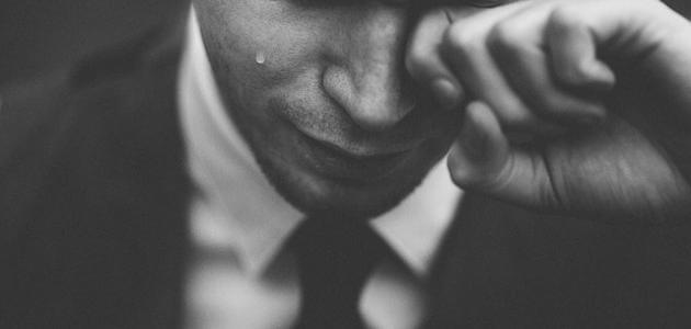أشهر مذيع يضع كاميرات مراقبة سرية في منزله.. وفي الصباح أكتشف فضيحة زوجته التي لم يكن يتوقعها! ( تفاصيل مثيرة وصادمة )