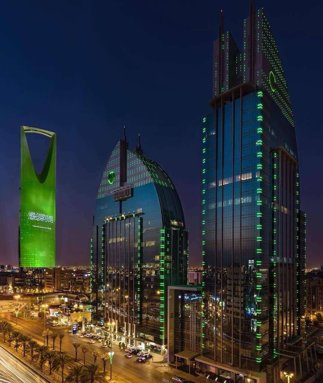 بن زايد يخرج عن صمتة ويتحدث بكلمات موجعة عن المغتربين اليمنيين في السعودية..لن تصدق ما قال!
