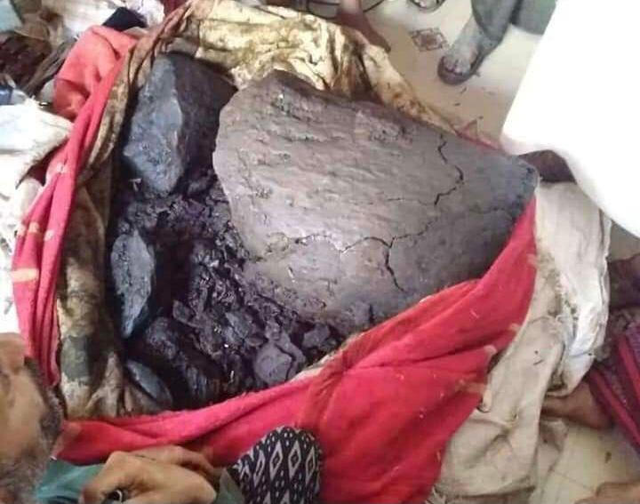 عنبر عثر عليه شباب في اليمن