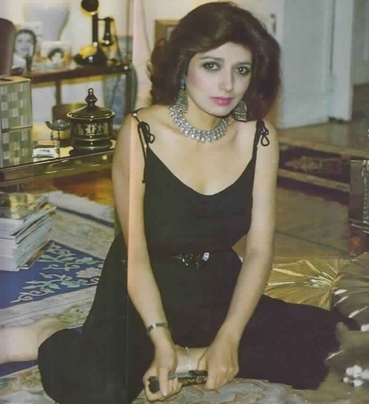 نبيلة عبيد