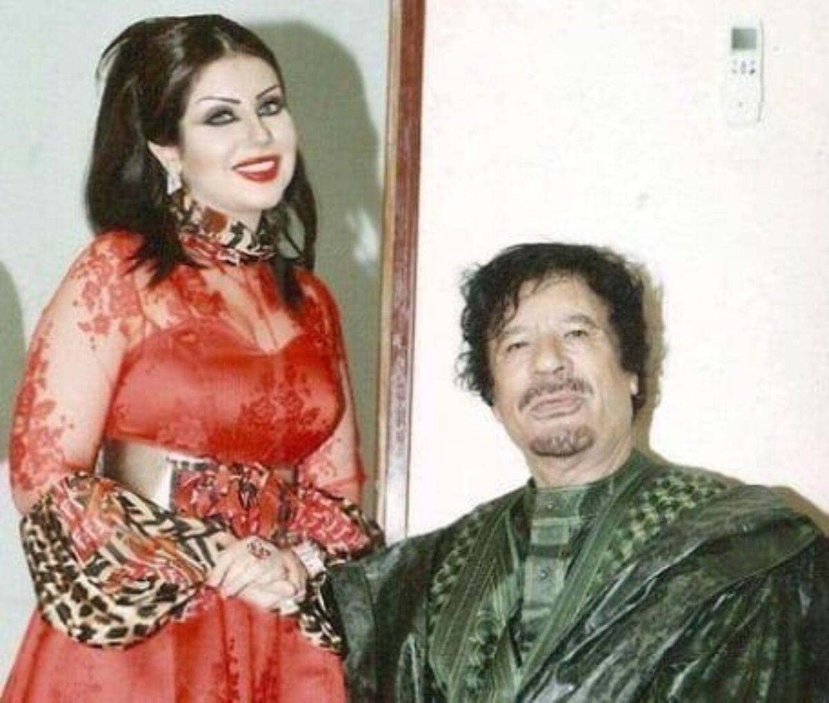 القذافي وحليمة بولند