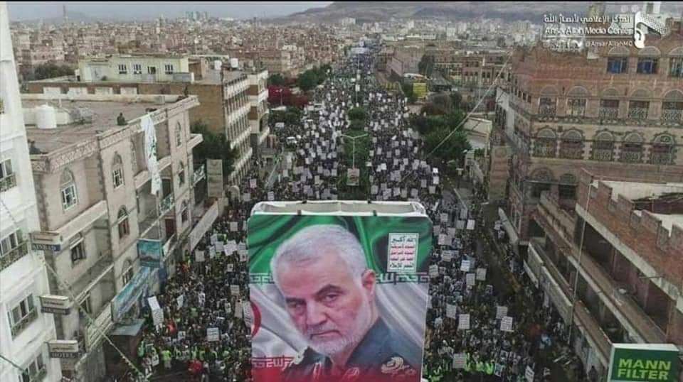 صنعاء.. ميليشيات الحوثي الحوثي الايرانية تحيي ذكرى سليماني وإيرلو يجدد التزام إيران بدعمهم ؟