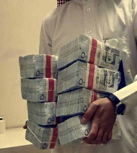 حكم قضائي في السعودية يلزم امرأة بدفع مليون ريال لرجل..المفاجأة في السبب!!