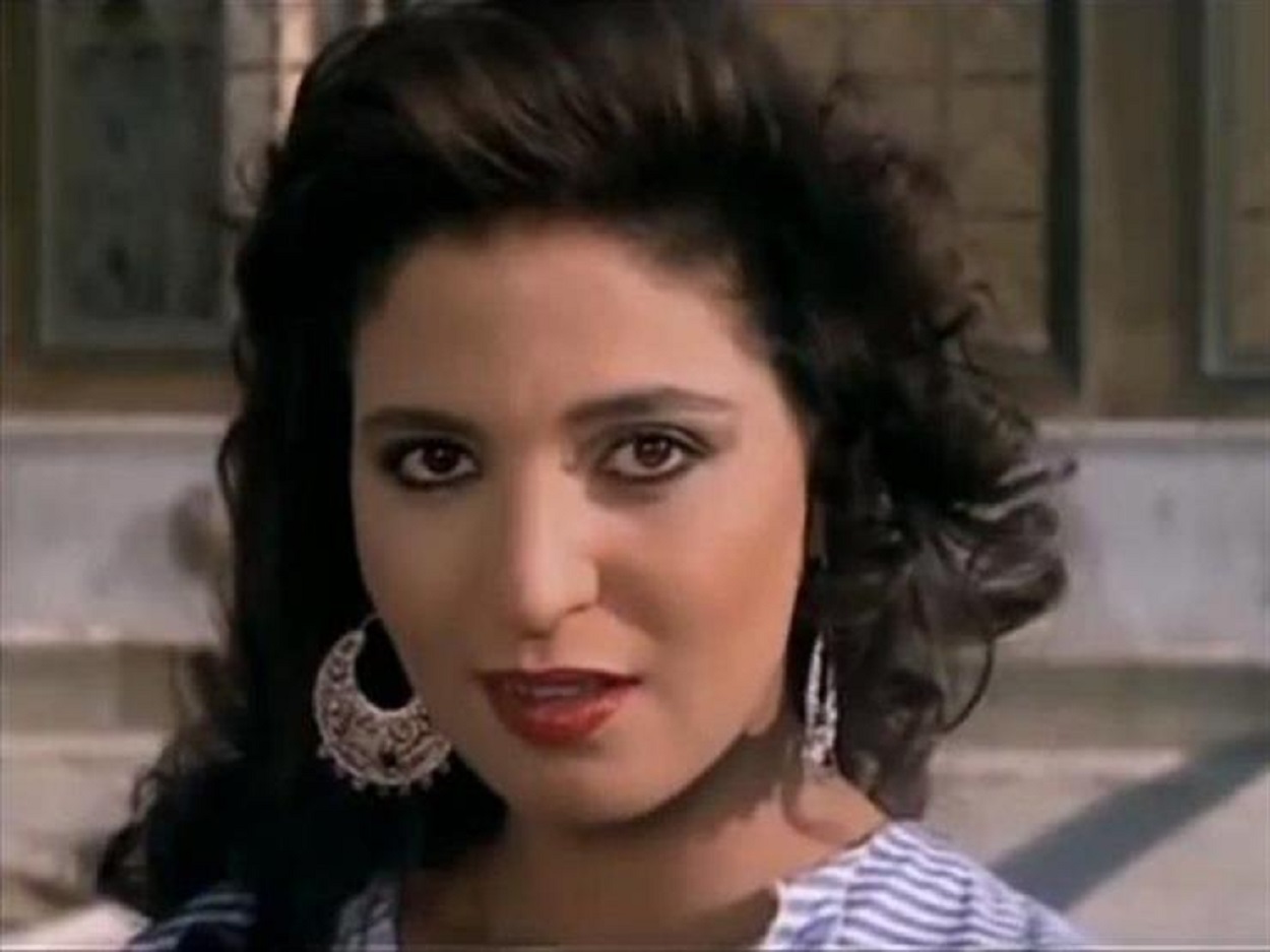 فنانة مصرية شهيرة طلقها زوجها في ليلة الدخلة وأمها خانت زوجها مع بليغ حمدي .. شاهد من تكون؟