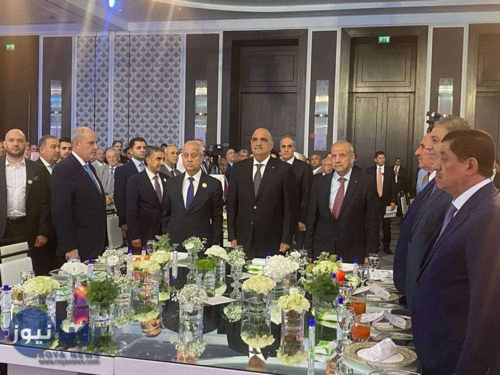 العاهل الأردني يكرم أحد كبار تجار اليمن بدرع سفراء الصناعة الاردنية