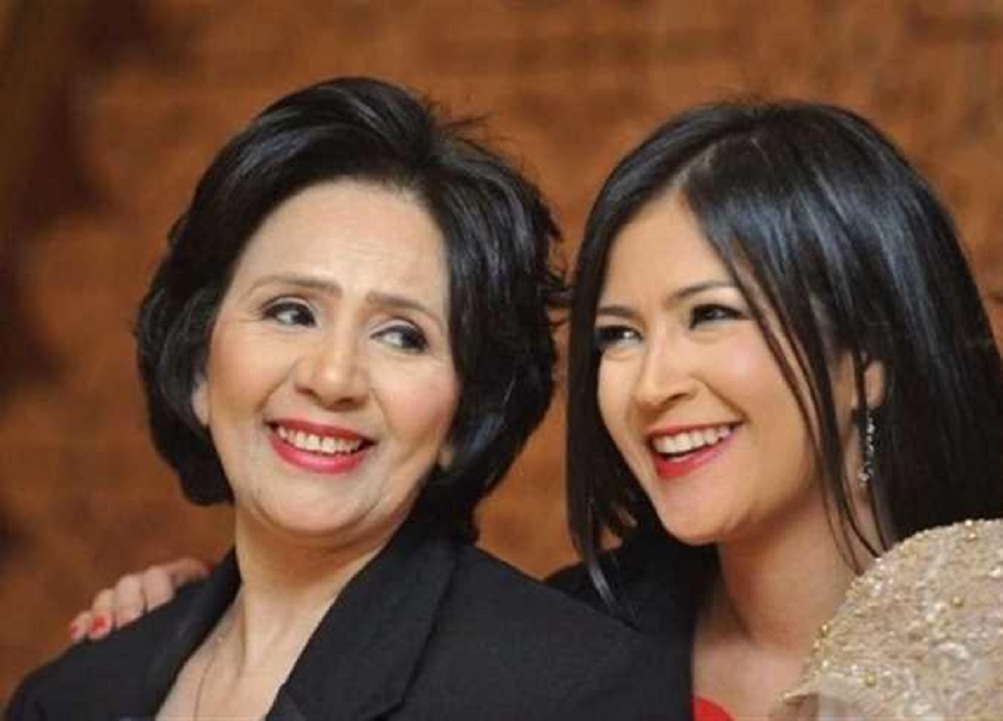 الفنانة نادية فهمي