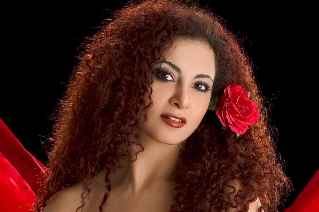 رولا محمود 