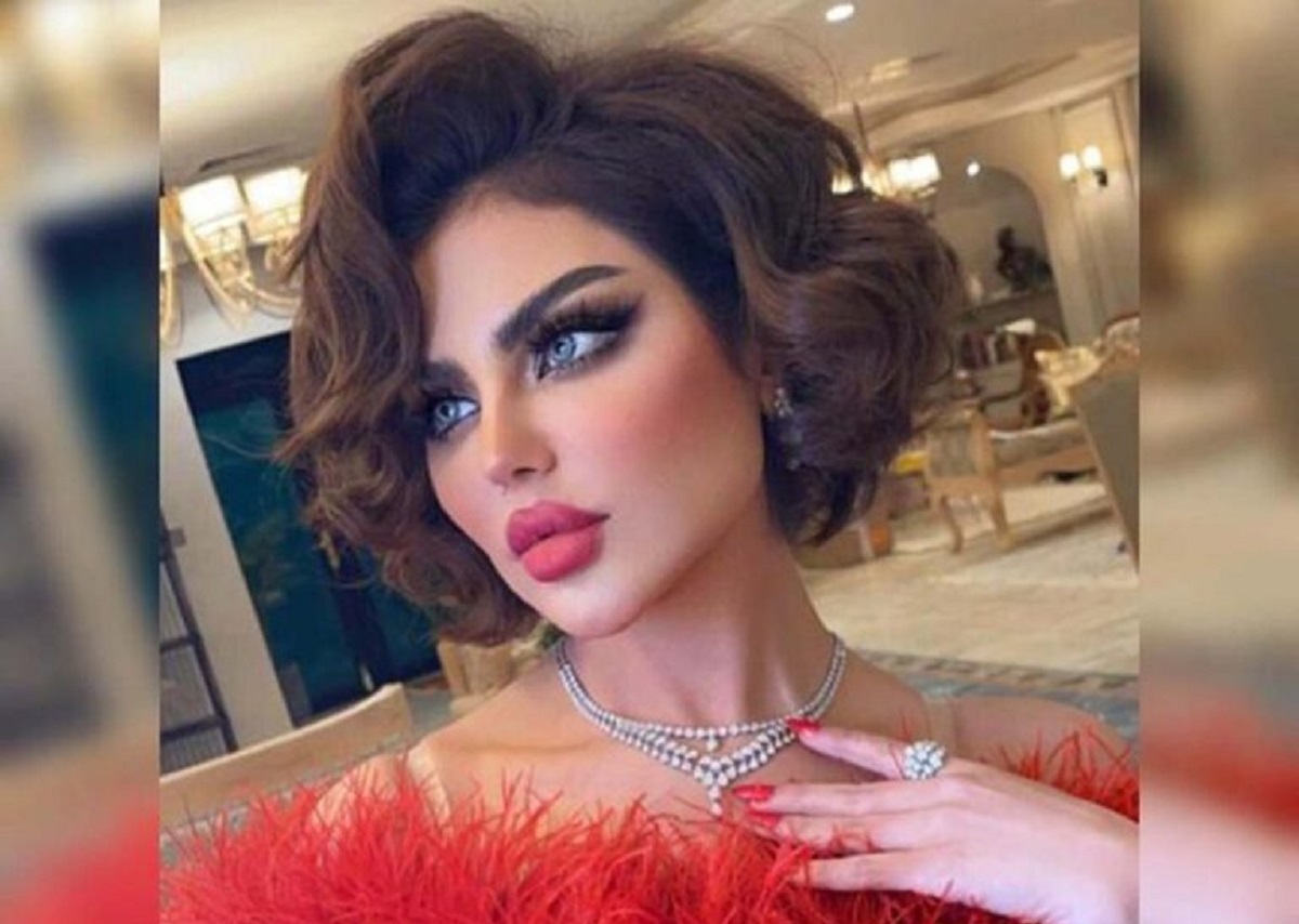 حليمة بولند