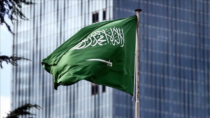 حقيقة ترحيل كل الافراد الزائرين داخل المملكة والغاء تأشيرة الزيارة العائلية !
