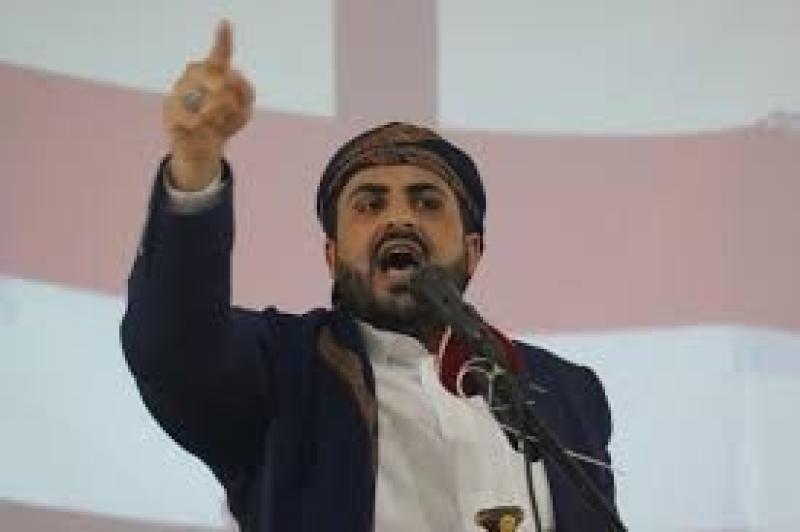 الكشف عن خروج ملايين الدولارات من مطار صنعاء وقيادي حوثي يحصل على الجنسية اليونانية و اصبح يمتلك فلل فخمة في هذه الدولة؟ .. تفاصيل مفزعة