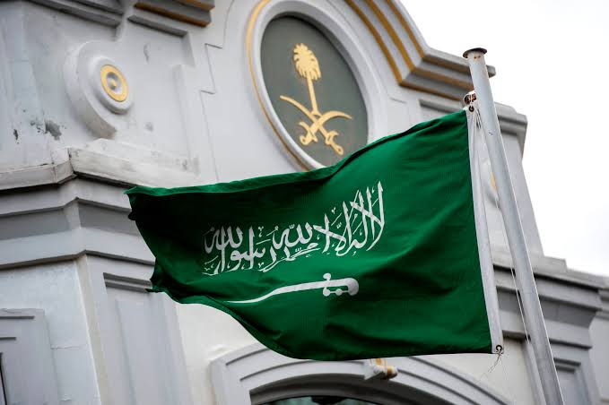 المملكة السعودية تحذر من غرامة 50 ألف ريال عند حذف او تغيير هذه البيانات في الهاتف المحمول!!
