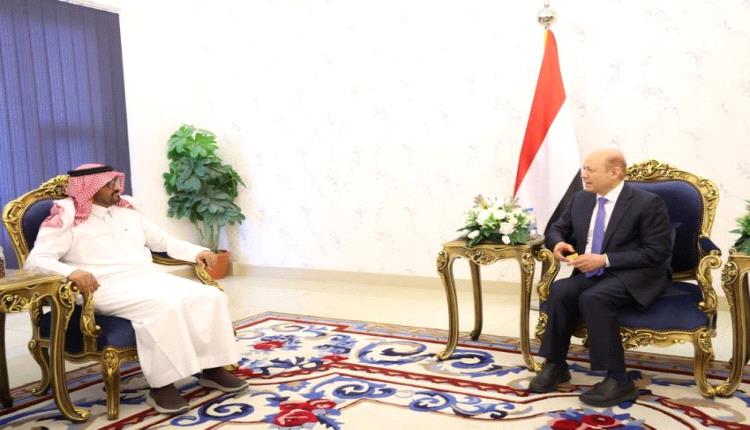 تفاصيل لقاء خاص للرئيس العليمي مع رئيس الفريق السياسي والعسكري بشأن هذا الأمر الهام !