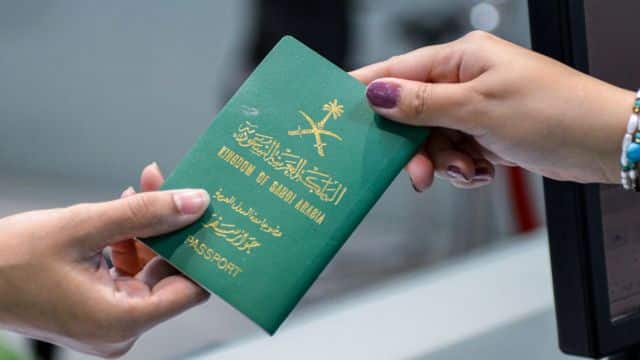هذا هو موعد فتح باب التجنيس في السعودية .. الشروط وطريقة التقديم