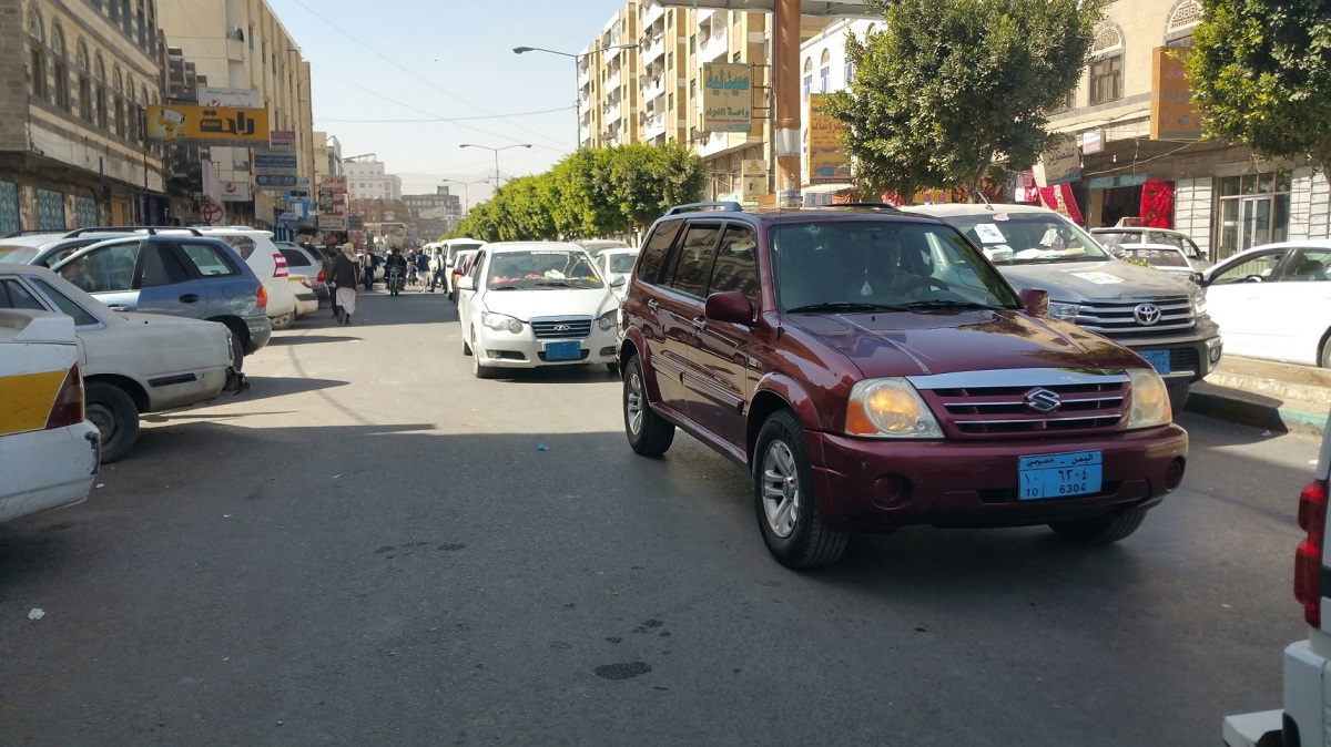 سيارات في صنعاء