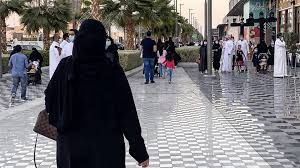 السعودية .. صرف بدل ترحيل للموظف للمرة الأولى تثير تفاعلا بين نشطاء على مواقع التواصل الاجتماعي 