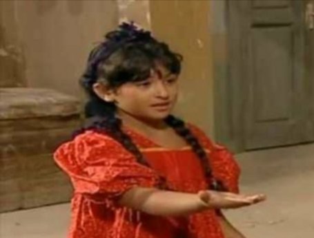 أتذكرون طفلة مسلسل ريا وسكينة < بديعة>.. لن تصدق كيف ظهرتبعد ما كبرت و سحرت الأنظار وخطفتها بجمالها ورقتها في حفل زفافها والمفاجأة من حضر فرحها ؟( شاهد صور)