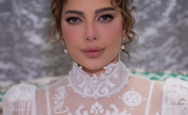 زفاف أصالة نصري على زوجها الشاعر فائق مجدداً في السعودية يتصدر التريند .. و ما فعلته أمام العلن مع زوجها فاجئ الجمهور