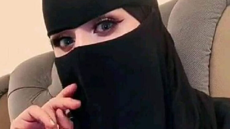 لاول مرة في المملكة ..سيدة اعمال سعودية تنقذ نفسها من العنوسة بهذه الطريقة التي لا تخطر على بال احد!!؟ لن تصدق كيف