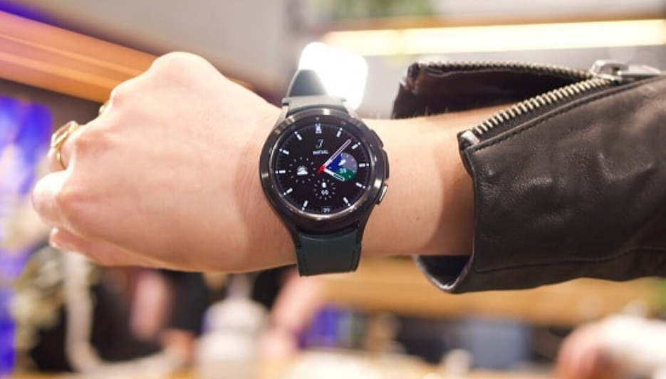 بهيكل من التيتانيوم وشاشة مصنوعة من الياقوت تعرف أكثر على مواصفات ساعةGalaxy Watch 5 Pro