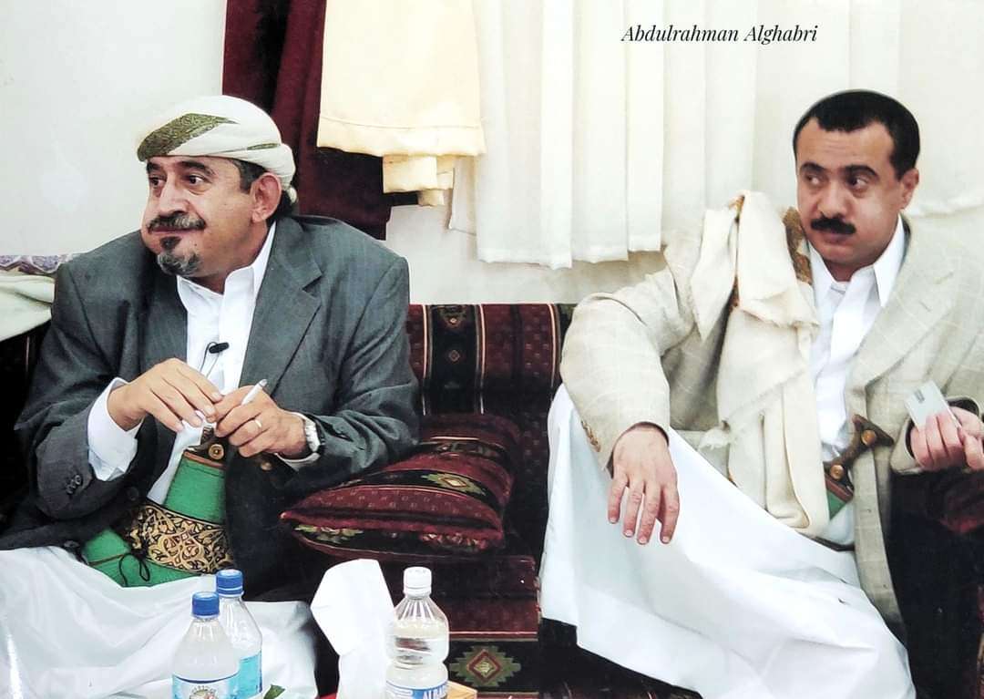  إسم وصورة الزعيم الجديد لكبرى قبائل اليمن بعد وفاة الشيخ صادق..من يكون!
