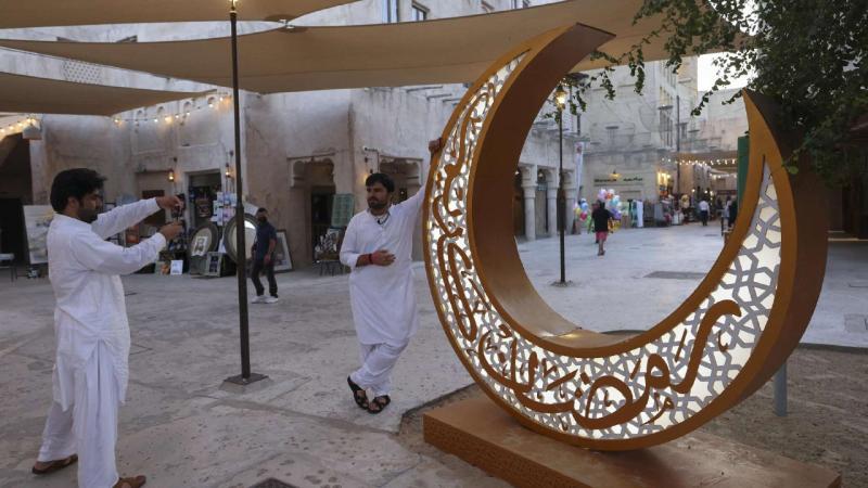 مع اقتراب شهر رمضان.. تعرف على عدد ساعات الصيام في اليمن والدول العربية هذا العام