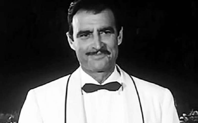 الراحل أحمد مظهر 