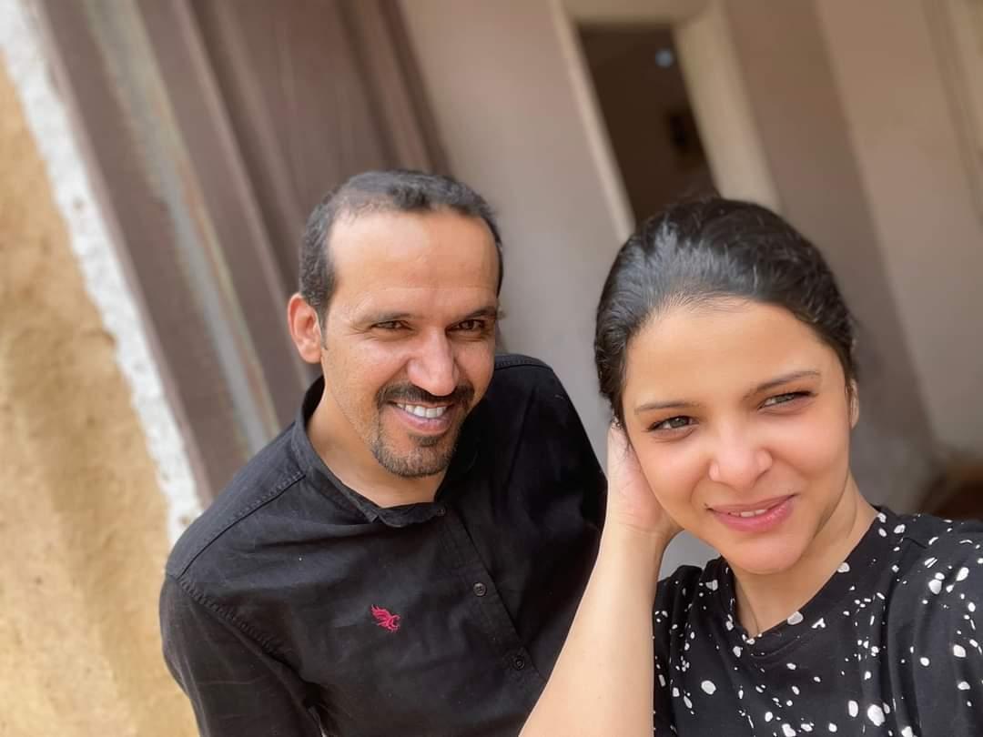 شاهد سالي حمادة تخرج عن صمتها وتكشف عن طبيعة علاقتها بالفنان محمد قحطان..تفاصيل غير متوقعة