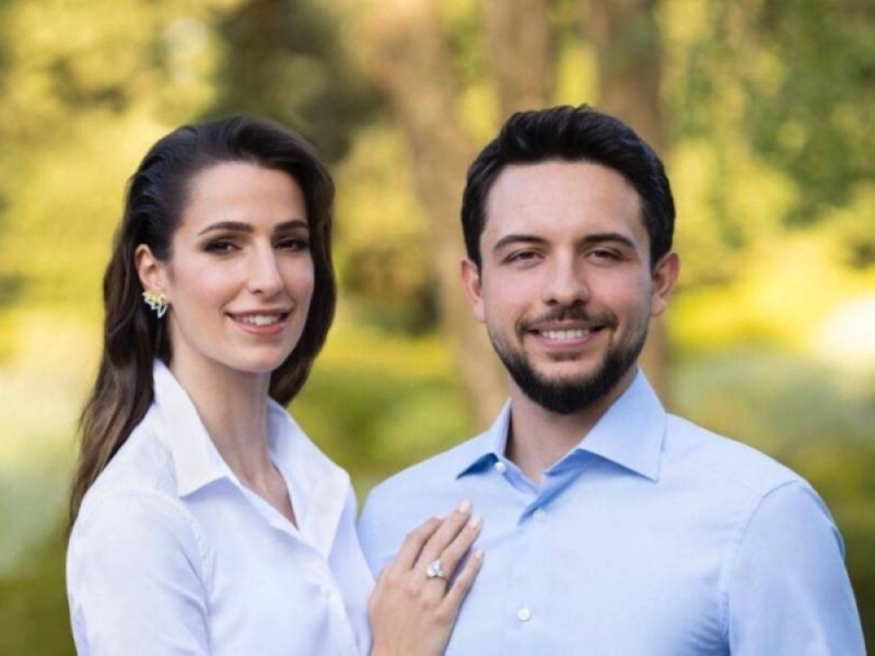 شاهد ما فعله ولي العهد الأردني مباشرة بعد زفافه من السعودية رجوة آل سيف!!  لن تصدق