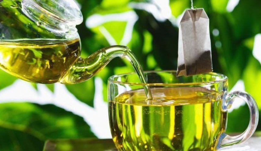المشروب الأخضر الذي حير الطب الحديث .. يضبط السكر في الدم ويعمل على تنقية الجسم من السموم ومنع الاصابة بالسرطان ..  تناول 5 أكواب يوميا منه وسترى النتائج !