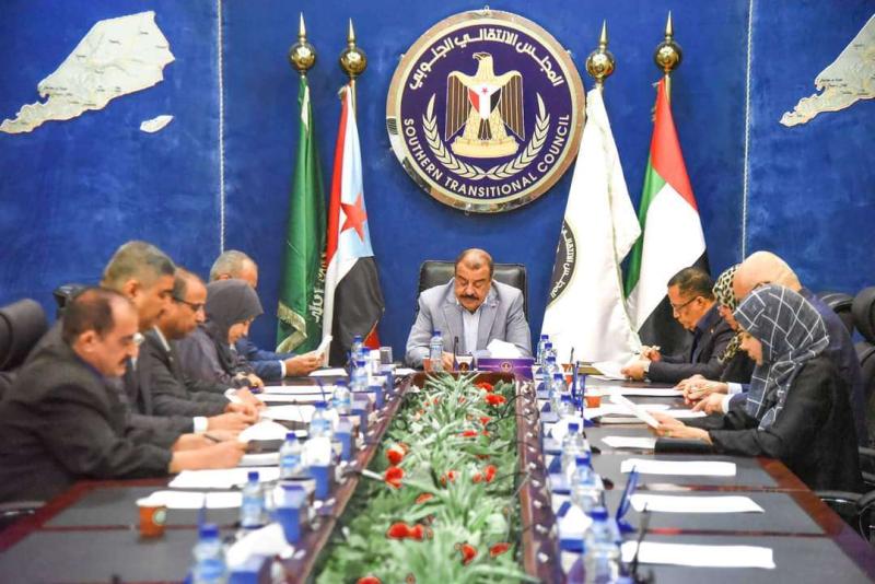 ورد الآن : الانتقالي الجنوبي يطلق تحذير شديد للحكومة في عدن ويهدد بالقيام بهذا الفعل 