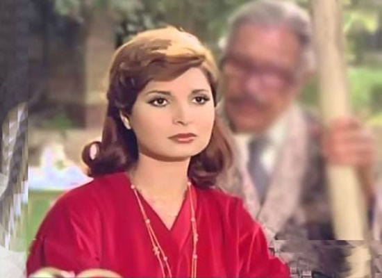 الفنانه إجلال زكي 