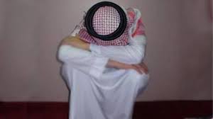 مواطن سعوي بخسر كل تجارته.. إلا شيئًا واحدًا لم يتخلى عنه أبدًا الذي تلومه فيه زوجته!