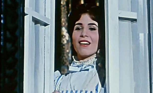 تفاصيل مولمة:  من فنانة مصرية فائقة الجمال وفاحشة الثرئ تعيش بالقصور كالأميرات الى متسولة في الشوارع  .. لن تصدق من تكون ؟ 