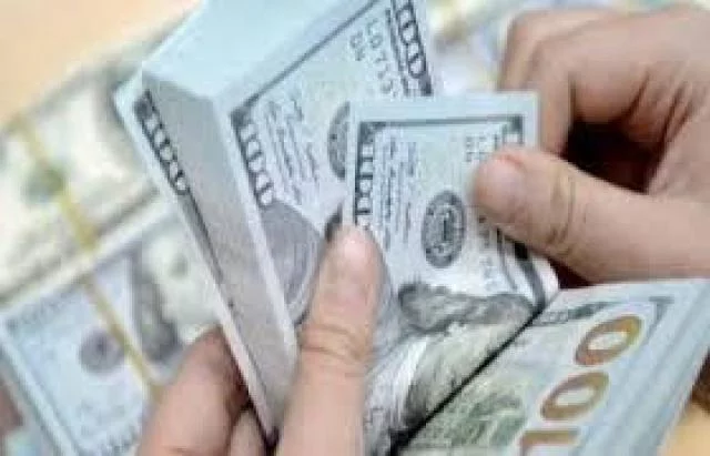 قرار جديد تصدره الحكومة اليمنية بشأن الدولار الجمركي 