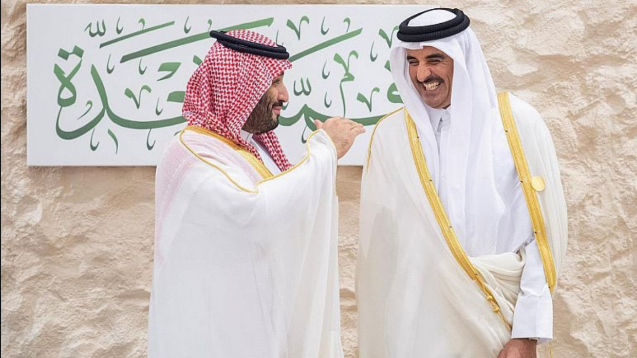 هل السعودية  أغنى  من قطر أم العكس؟ .. خبير أمريكي يفجر مفاجأة مدوية