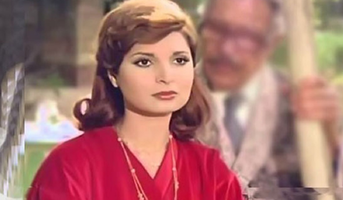 الفنانه إجلال زكي 