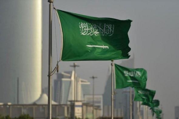 هام:  إلغاء سعودة 11 مهنة جديدة وتسمح للوافدين العمل بها في السعودية.. ( إليكم الأسماء)