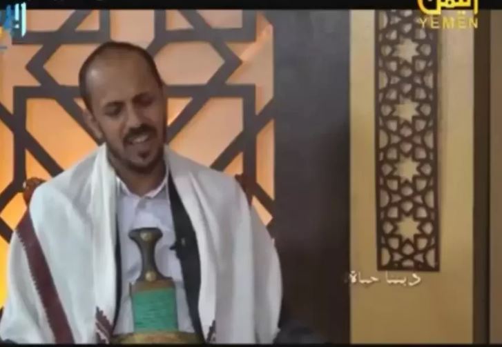 شيخ قبلي يمني يحضر لمسيرة  من صنعاء الى معقل الجماعة  .. وزعيم الحوثيين في حيرة !