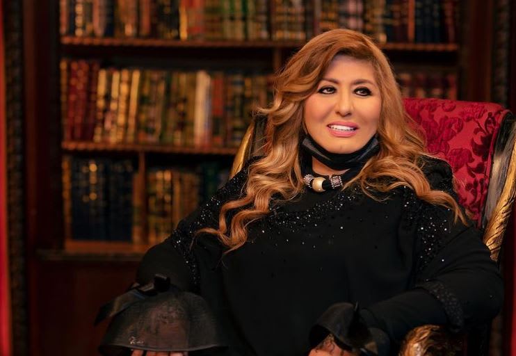 امير سعودي تزوج ثلاث من أجمل فنانات السينما المصرية.. وبحركة ذكية أقنع سهير رمزي للزواج منه سراً .. ( شاهد صورة نادرة له )