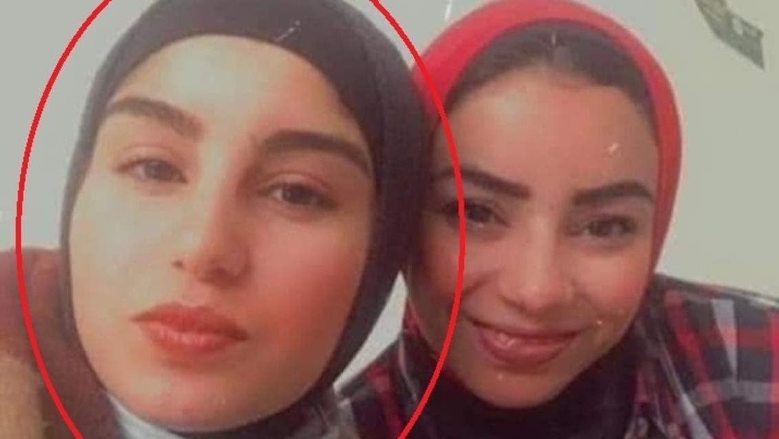 نجلاء نعمة الله وصديقتها نورهان