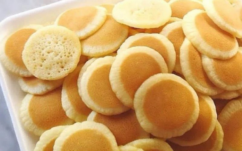 قطايف لرمضان اللذيذة أحلى من الجاهزه…طريقة عمل عجينة القطايف بكل سهولة بطعم رهييييب 