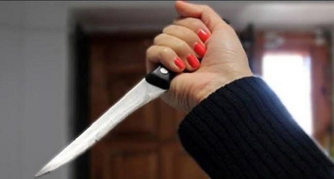 بطريقة بشعة إمرأة تقتل زوجها.. وقبل ان يلفظ أنفاسه الأخيرة أخبرها بالسر الخطير الذي جعلها تنتحر على الفور!