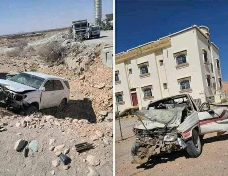 شاهد ..أغرب حادث تصادم سيارتين في اليمن بين الأب وابنه في شبوة أدى إلى وفاتهما