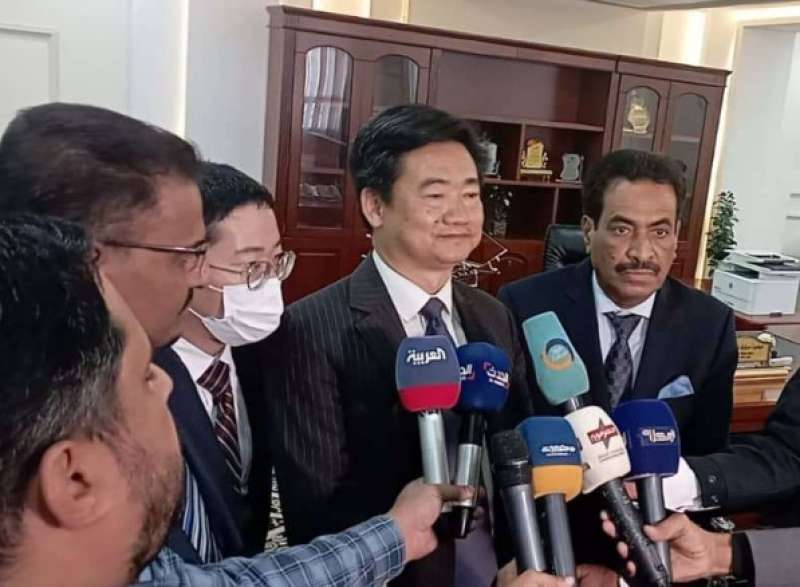 لاول مرة .. دولة عظمى تدخل بـ”قوة” على خط الأزمة اليمنية وتزف بشرى سارة للتجار اليمنيين