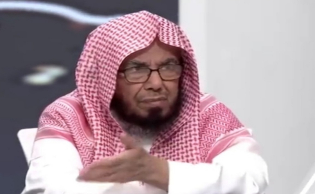 شاهد شيخ سعودي يثير الجدل بهذا التصريح عزوف الشباب والفتيات عن الزواج حرام