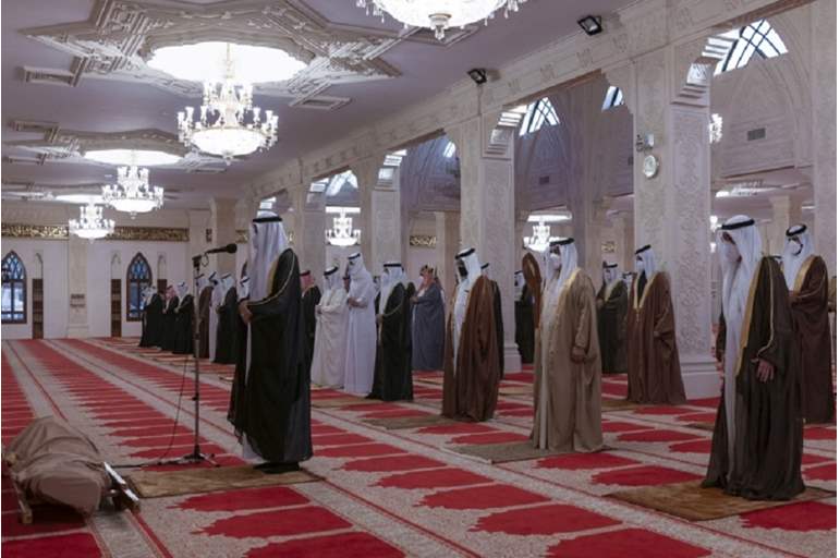 رحيل رئيس وزراء البحرين