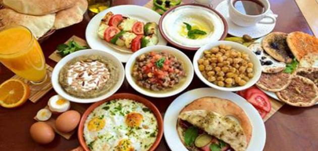 دكتور عالمي يحذر .. هذا الخطاء في طعام الفقراء سبب رئيسي للإصابة بالسرطان