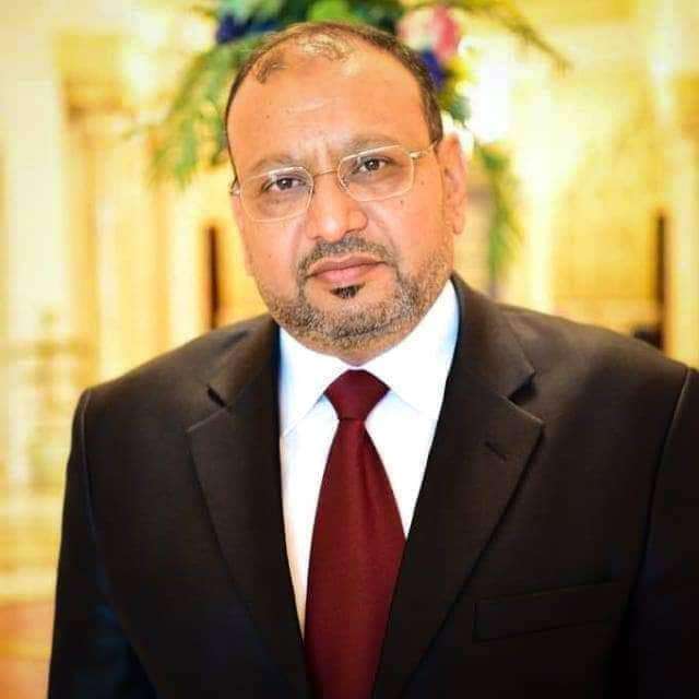 اليمن : حدوث أمر غريب بهاتف القاضي فهيم يثير شكوك بتعرضه للاغتيال وليس وفاة طبيعي (صور)