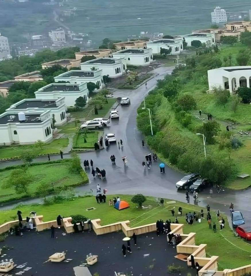 اليمن : الكشف عن سبب منع أبناء المحافظات الجنوبية من قضاء إجازة العيد بالشمال ودعوات شعبية لإلغاء هذا القرار !